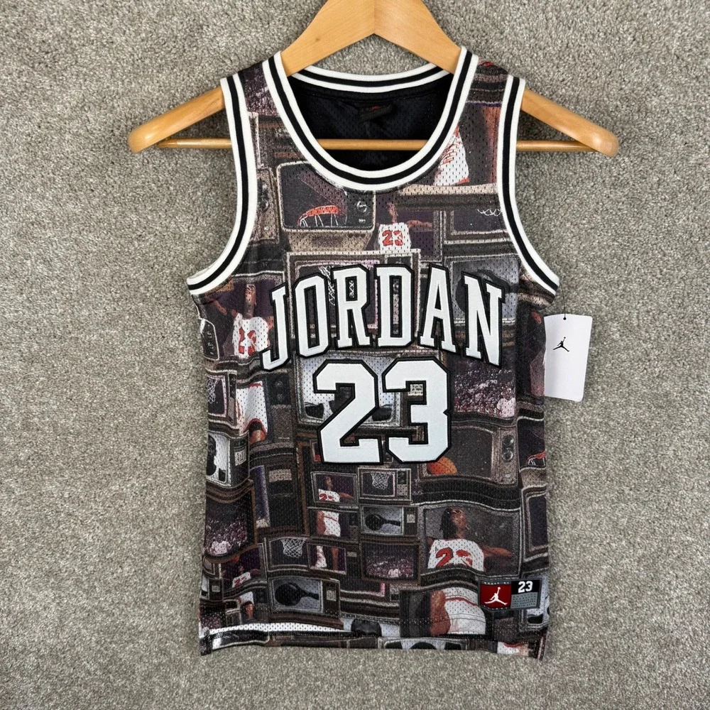 Jordan 23 Basketball Jersey Graphic Print Youth Size Medium 10/12‎ NEW